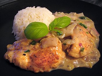 Basil Chicken in Coconut-Curry Sauce