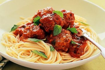 Cheesy Meatballs with Spaghetti