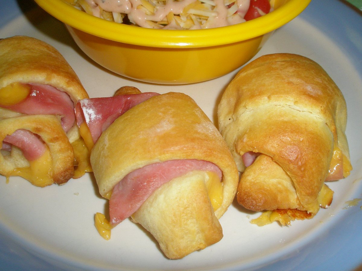Ham and Cheese Crescent Roll-ups