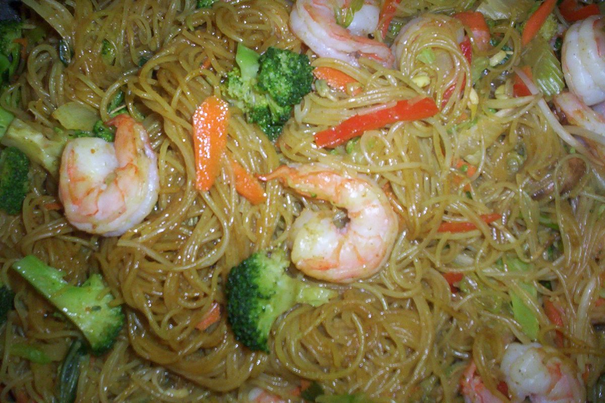 Mai Fun Noodles With Shrimp
