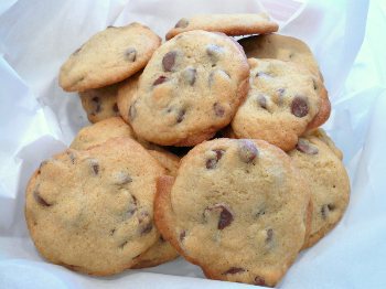 Nestle Toll House (Chocolate Chip) Cookies