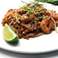 Pad Thai with Chicken, Shrimp, and Tofu
