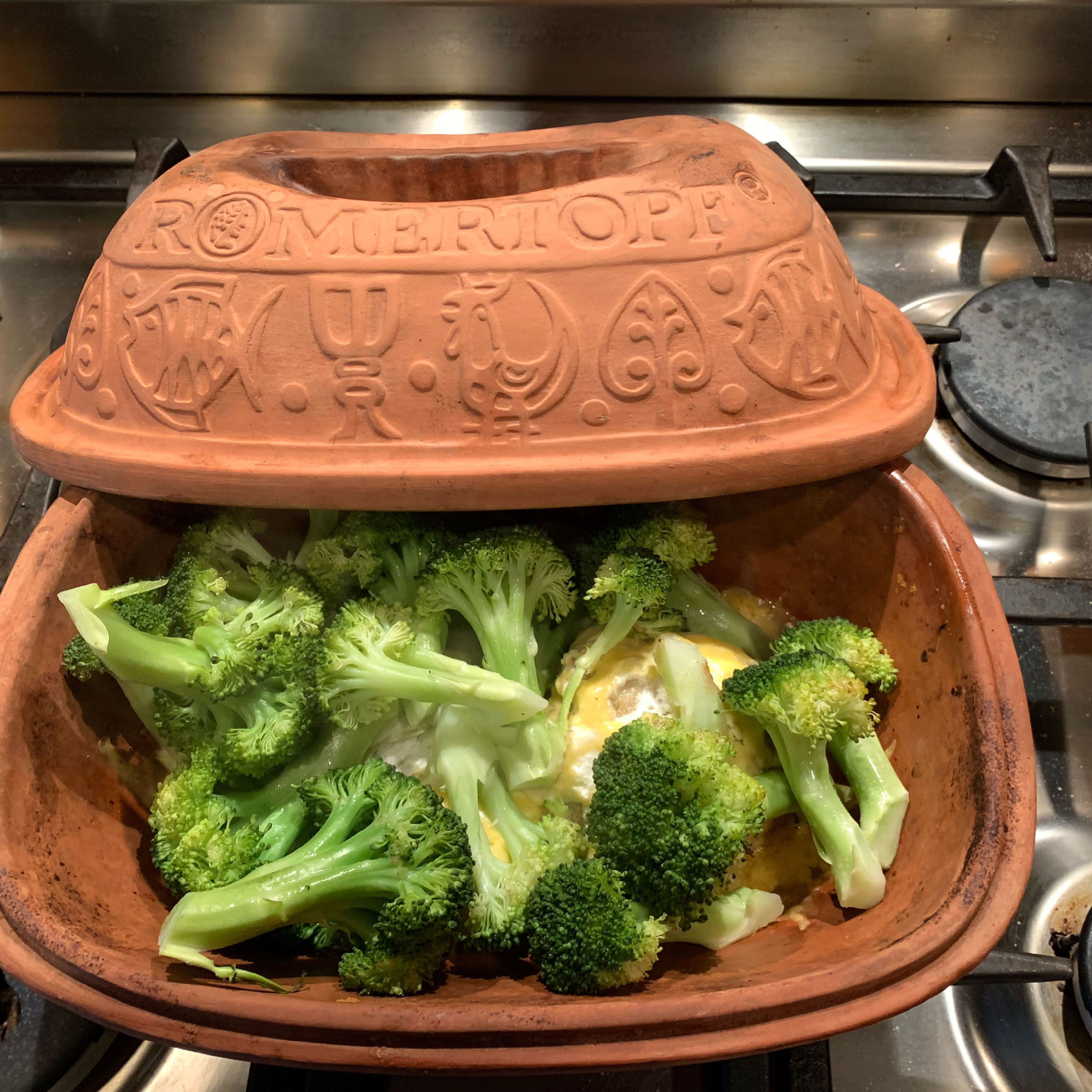 Cooking with a Romertopf Clay Pot