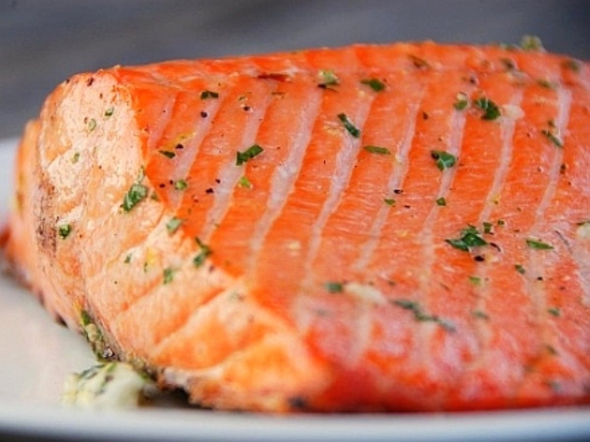 Salmon on the Grill with Lemon Butter