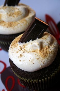 S'mores Cupcake Frosting