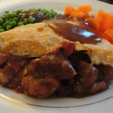 Steak, Guinness and Cheese pie with Puff Pastry Lid ...